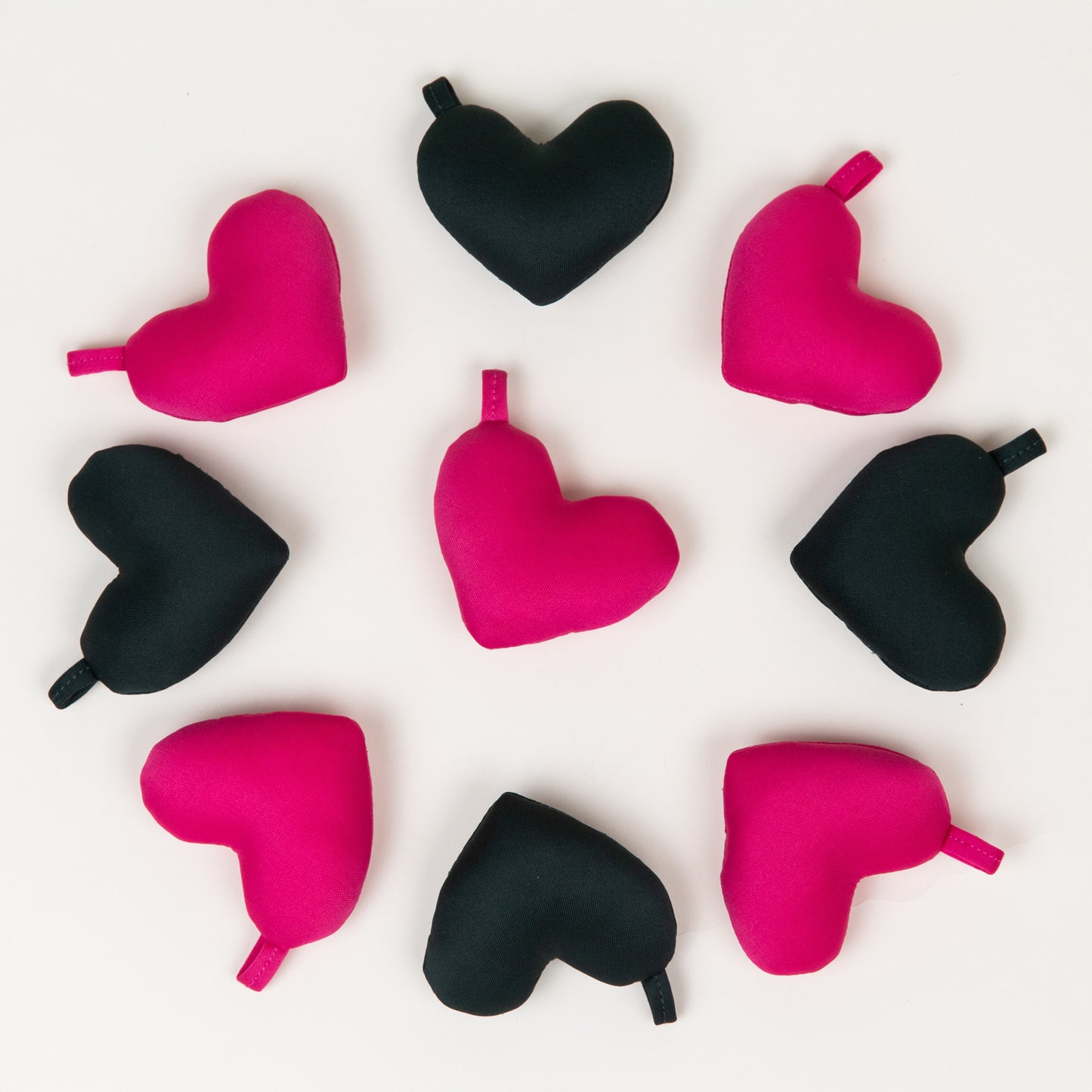 PLUSH PULL Bag Charm - Heart-Laitdesign